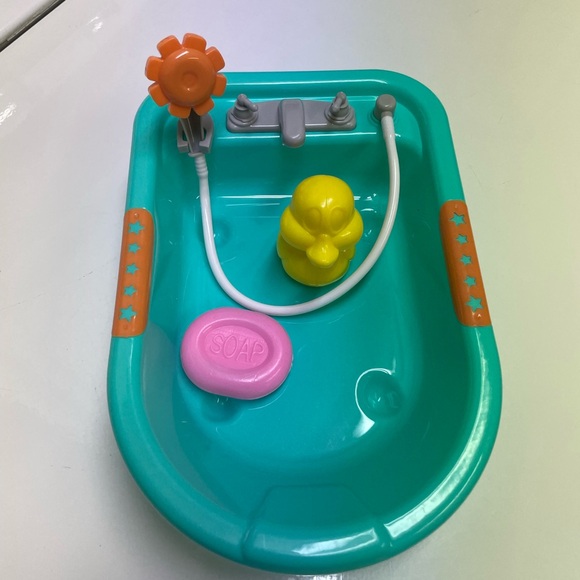 Other - Colorful Toy Bathtub with Accessories